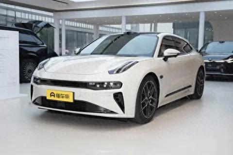 易配资 极氪001 2026款Ultra版: 全能猎装车的品质之选